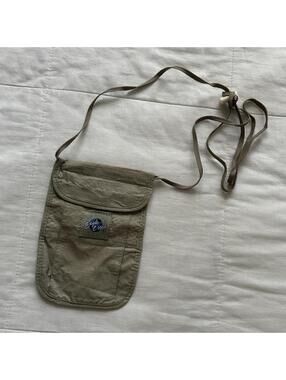 Eagle Creek Olive Green Travel Pouch Ripstop Gorpcore Utility Bag